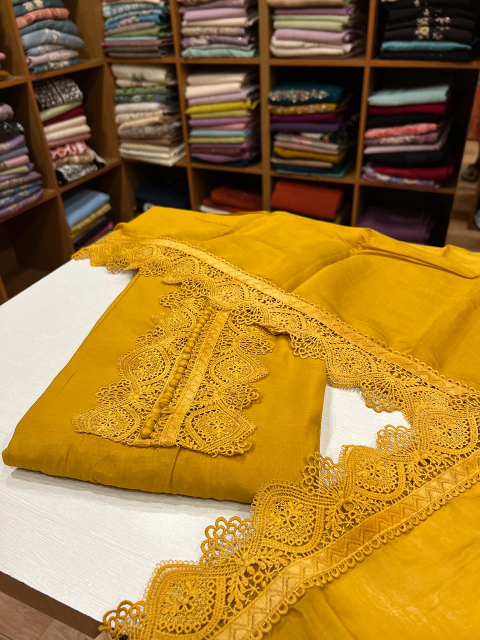 ae030a44-1f7c-4fc5-bdc6-fe674f869919 S7165 semi silk set (mustard yellow) - Image 1